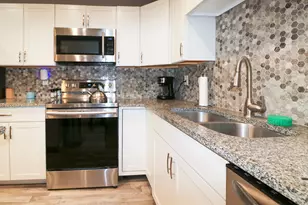 5306 Fleetwood Oaks Ave, Dallas, TX 75235 - Photo 12