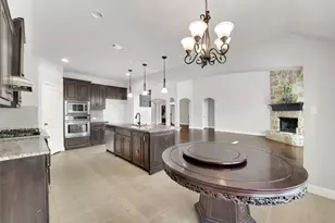2743 Chimney Rock Rd, Burleson, TX 76028 - Photo 10