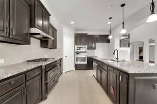 2743 Chimney Rock Rd, Burleson, TX 76028 - Photo 12