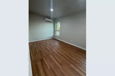 1818 Walnut Avenue, Carrollton, TX 75006 - Photo 2