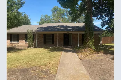 423 Shady Brook Place, Richardson, TX 75080 - Photo 1