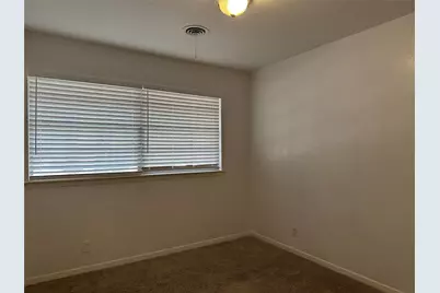 33 Somerset Terrace, Bedford, TX 76022 - Photo 14