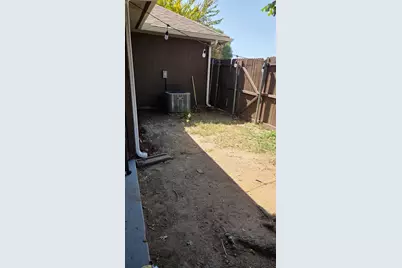 2103 Prairie Creek Trail, Garland, TX 75040 - Photo 14