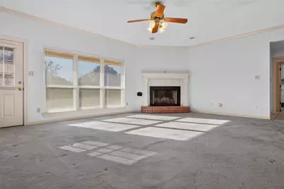304 Edgehill Road, Joshua, TX 76058 - Photo 4