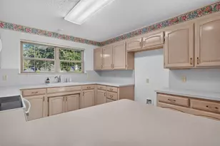 304 Edgehill Rd, Joshua, TX 76058 - Photo 10