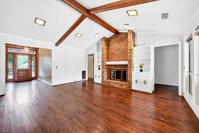 10130 Woodlake Drive, Dallas, TX 75243 - Photo 6