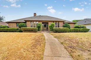10130 Woodlake Dr, Dallas, TX 75243 - Photo 2