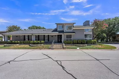 8215 Mountain Lake Court, Fort Worth, TX 76179 - Photo 4