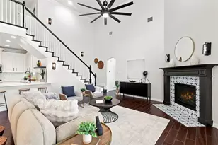1324 Cog Hill Dr, Fort Worth, TX 76120 - Photo 2