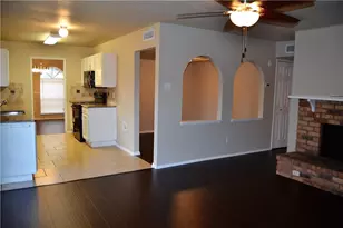 2937 Emberwood Dr, Garland, TX 75043 - Photo 2
