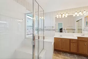 1153 Bayside Dr, Irving, TX 75060 - Photo 10
