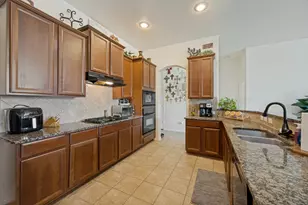 6133 Lamb Creek Dr, Fort Worth, TX 76179 - Photo 6