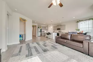 11229 Guinness Dr, Fort Worth, TX 76052 - Photo 18