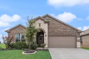 11229 Guinness Dr, Fort Worth, TX 76052 - Photo 2