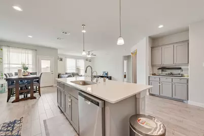 11229 Guinness Drive, Fort Worth, TX 76052 - Photo 14