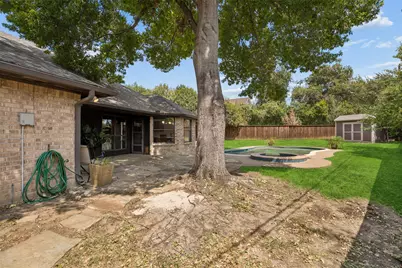 902 Briarcliff Court, Arlington, TX 76012 - Photo 26