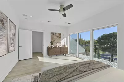 708 W 9th Street #103, Dallas, TX 75208 - Photo 8