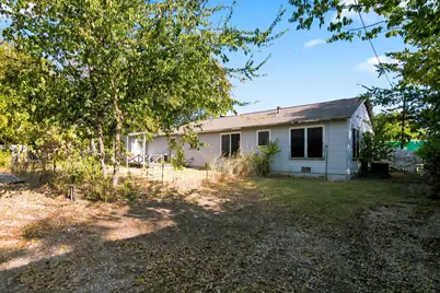 205 W 4th Street, Justin, TX 76247 - Photo 32