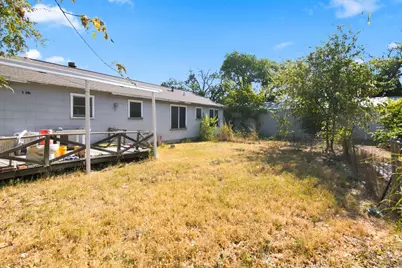 205 W 4th Street, Justin, TX 76247 - Photo 28