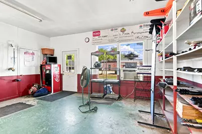 205 W 4th Street, Justin, TX 76247 - Photo 6