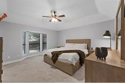 2530 Seven Hills Drive, Grand Prairie, TX 75052 - Photo 6