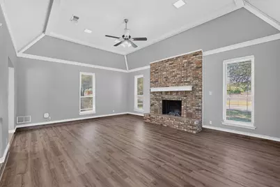1380 Green Hills Court, Duncanville, TX 75137 - Photo 6
