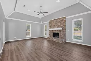 1380 Green Hills Ct, Duncanville, TX 75137 - Photo 6