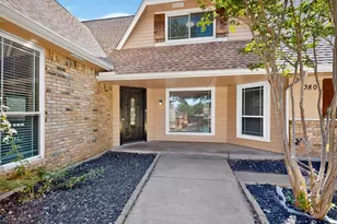 1380 Green Hills Ct, Duncanville, TX 75137 - Photo 4