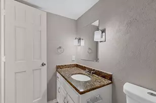 1380 Green Hills Ct, Duncanville, TX 75137 - Photo 20