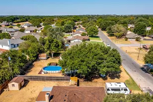1304 Augusta Rd, Benbrook, TX 76126 - Photo 18