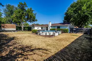 1304 Augusta Rd, Benbrook, TX 76126 - Photo 16