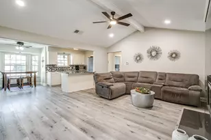1304 Augusta Rd, Benbrook, TX 76126 - Photo 4