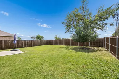 1601 Shadow Hawk, Fort Worth, TX 76052 - Photo 26