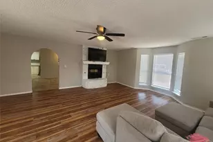 1921 Pelican Dr N, Pelican Bay, TX 76020 - Photo 6