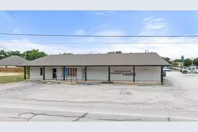 1409 Barnard Street, Glen Rose, TX 76043 - Photo 2