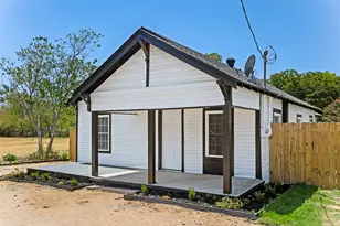 419 N Crawford St, Denton, TX 76209 - Photo 2