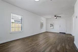 419 N Crawford St, Denton, TX 76209 - Photo 6