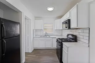 419 N Crawford St, Denton, TX 76209 - Photo 8