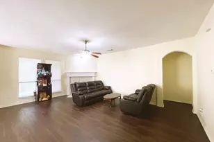 3605 Moultrie Dr, Garland, TX 75040 - Photo 6