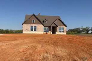 329 Johnny Boy Way, Springtown, TX 76082 - Photo 1