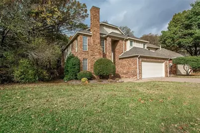7034 Clear Springs Circle, Garland, TX 75044 - Photo 2