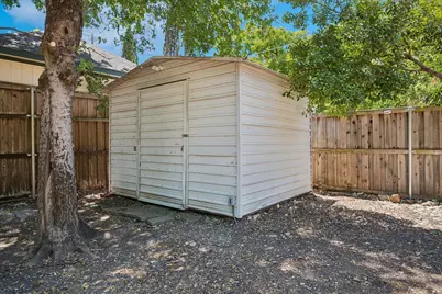 1217 Fuller Drive, Dallas, TX 75218 - Photo 22