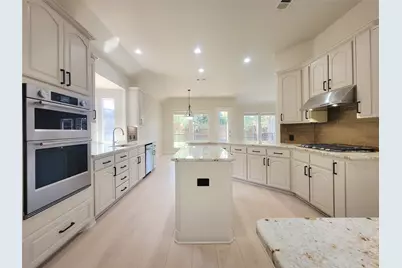 3402 Bentley Court, Highland Village, TX 75077 - Photo 10