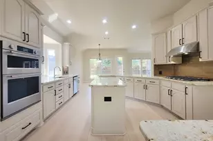 3402 Bentley Ct, Highland Village, TX 75077 - Photo 10
