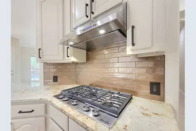 3402 Bentley Court, Highland Village, TX 75077 - Photo 12