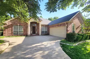 3402 Bentley Ct, Highland Village, TX 75077 - Photo 2