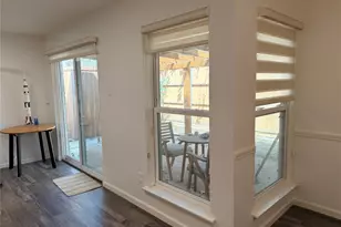 2010 Via Corona, Carrollton, TX 75006 - Photo 12
