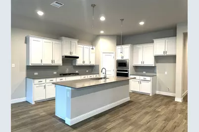1008 Virginia Drive, Mansfield, TX 76063 - Photo 4