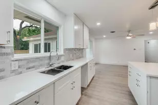 5718 Trio Ln, Dallas, TX 75241 - Photo 14