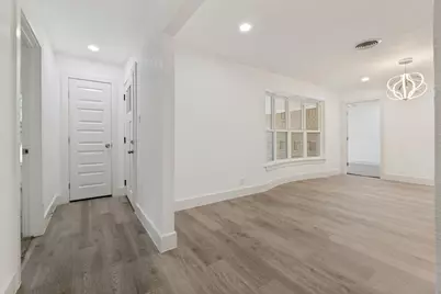 5718 Trio Lane, Dallas, TX 75241 - Photo 4